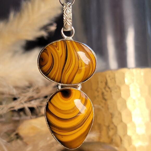Earthy Sterling Silver Tiger’s Eye Pendant – Warm and Golden Glow - Picture 1 of 10